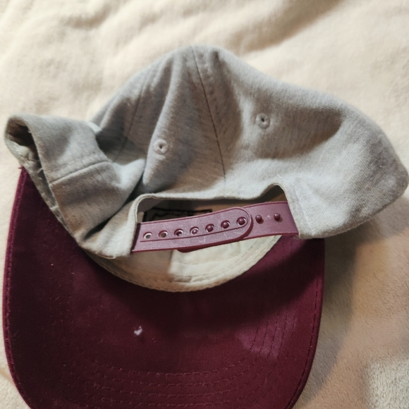 3 Used hat - Picture 10 of 15